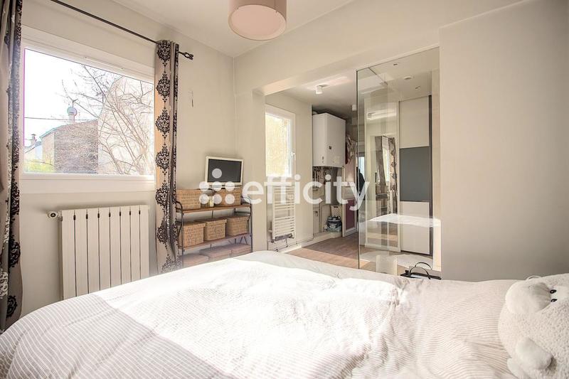 Pavillon - 168 m² - 6 pièces