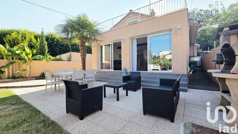 Maison - 110 m² - 4 pièces