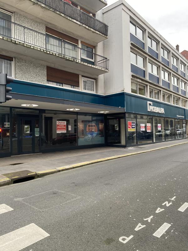 Local commercial - 362 m²