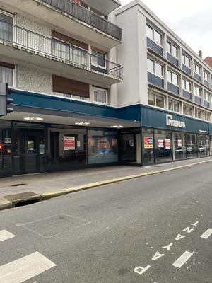 Local commercial - 362 m²