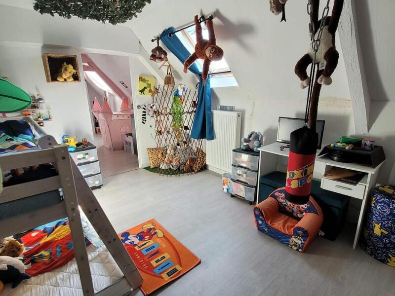 Maison - 116 m² - 8 pièces