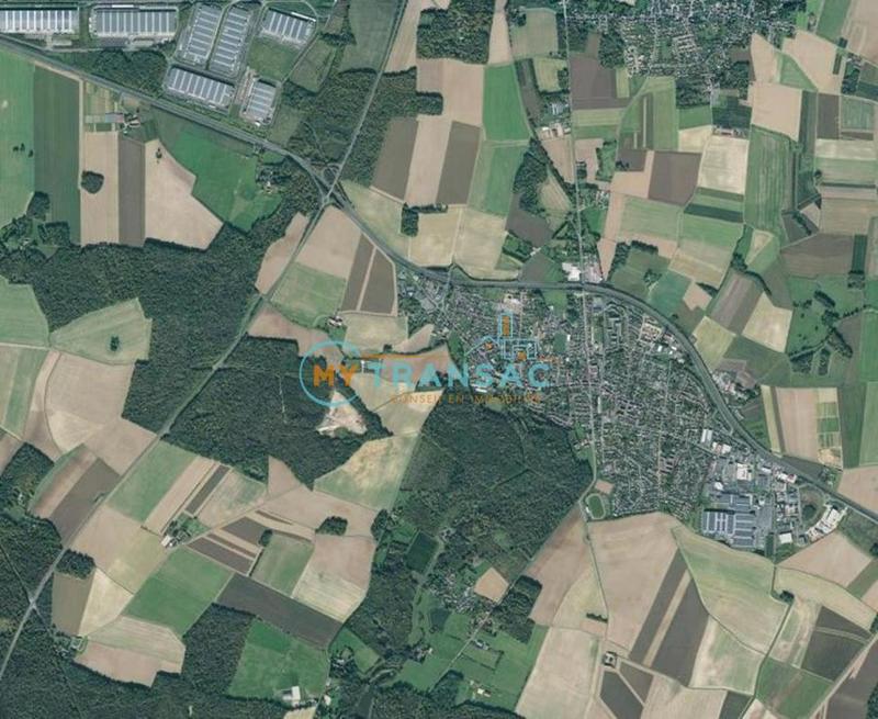 Terrain constructible - 3 203 m²