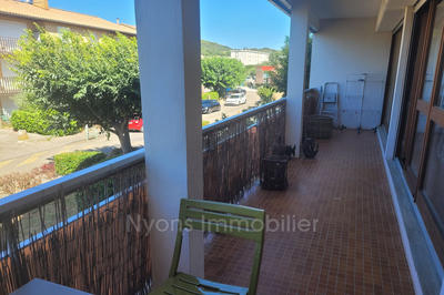 Appartement - 75 m² - 3 pièces