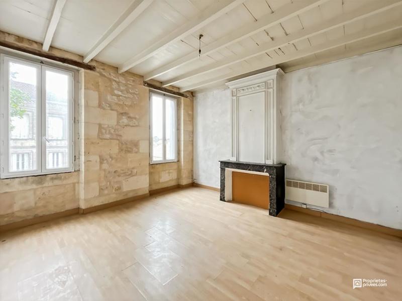 Immeuble - 245 m² - 10 pièces