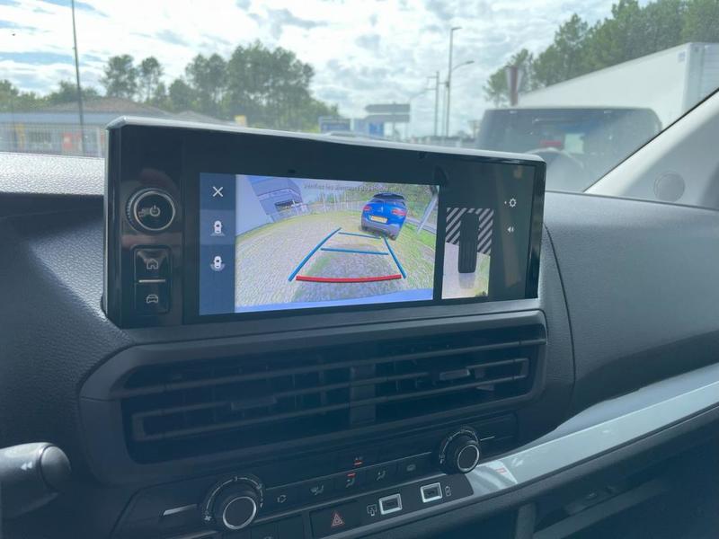 Citroën Jumpy 26 667 € Ht - 32% déja déduit Nouveau 3 places 2.0 Bhdi 145 Boite automatique identique trafic expert