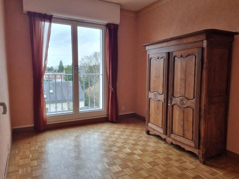 Appartement - 97 m² - 5 pièces