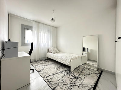 Appartement - 87 m² - 4 pièces