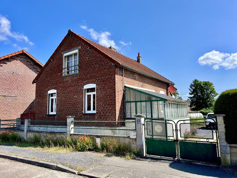 Maison - 88 m² - 4 pièces