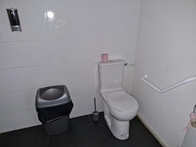 Local commercial - 200 m²