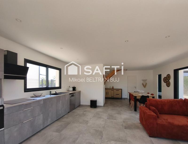 Maison - 95 m² - 4 pièces