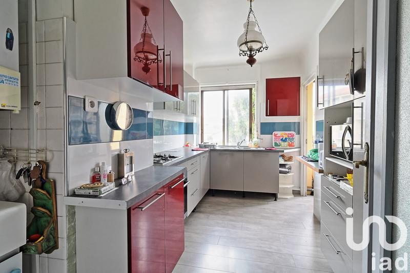 Appartement - 98 m² - 4 pièces