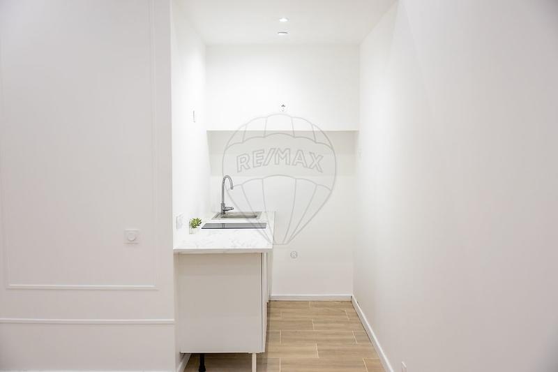 Local commercial - 42 m² - 3 pièces