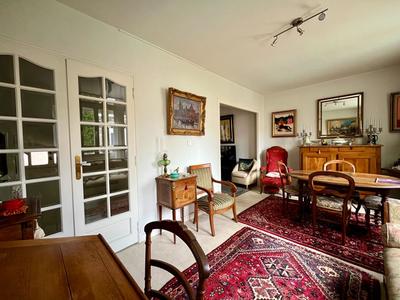 Maison - 94 m² - 4 pièces