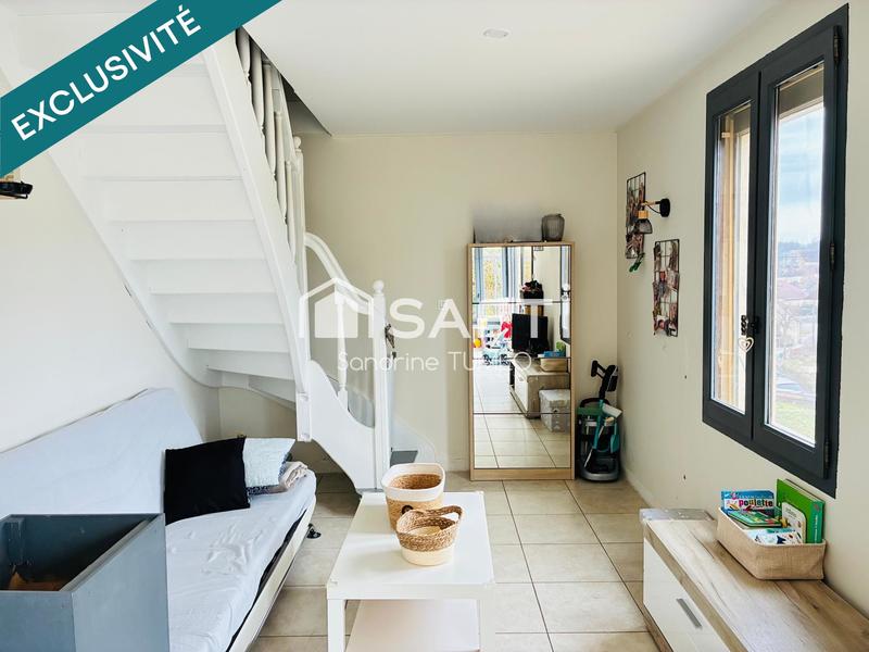 Maison - 95 m² - 4 pièces