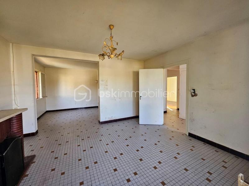 Maison traditionnelle - 74 m² - 4 pièces