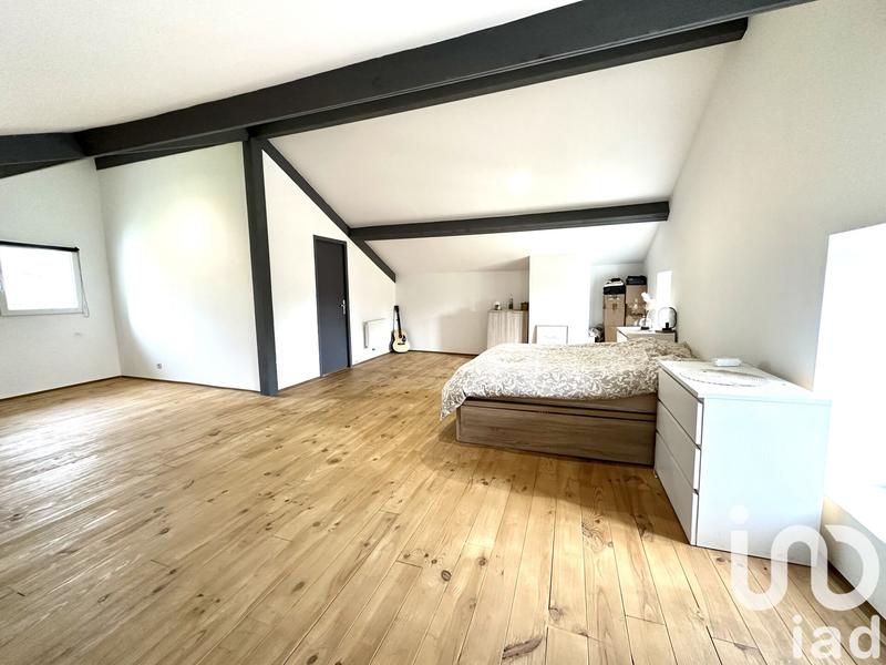 Maison - 160 m² - 5 pièces