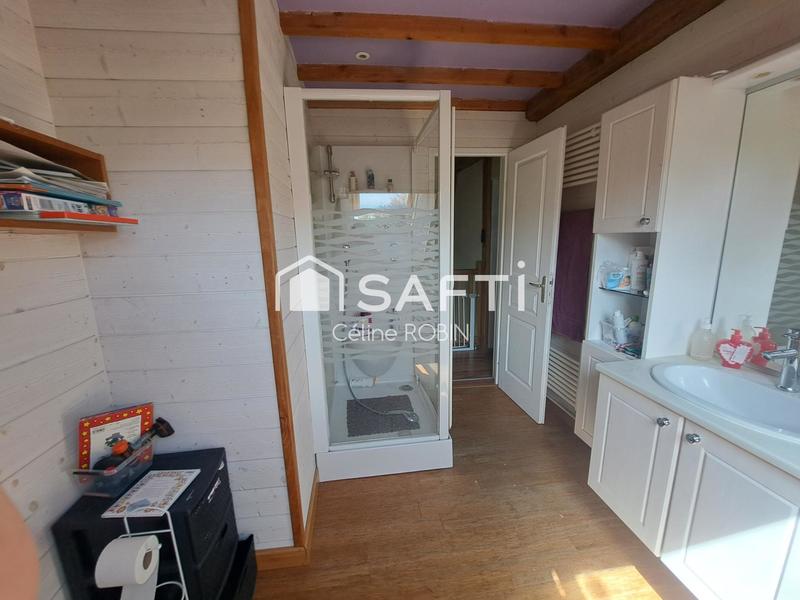 Maison - 220 m² - 9 pièces