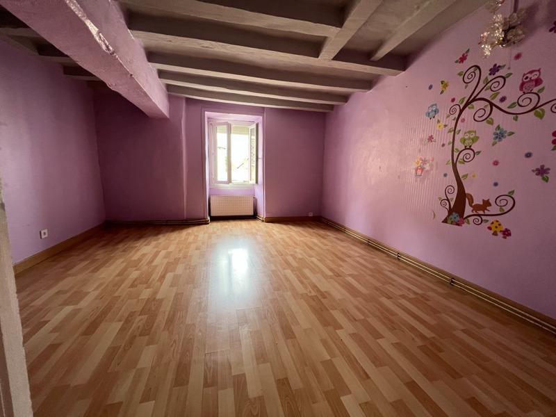 Maison - 224 m² - 7 pièces