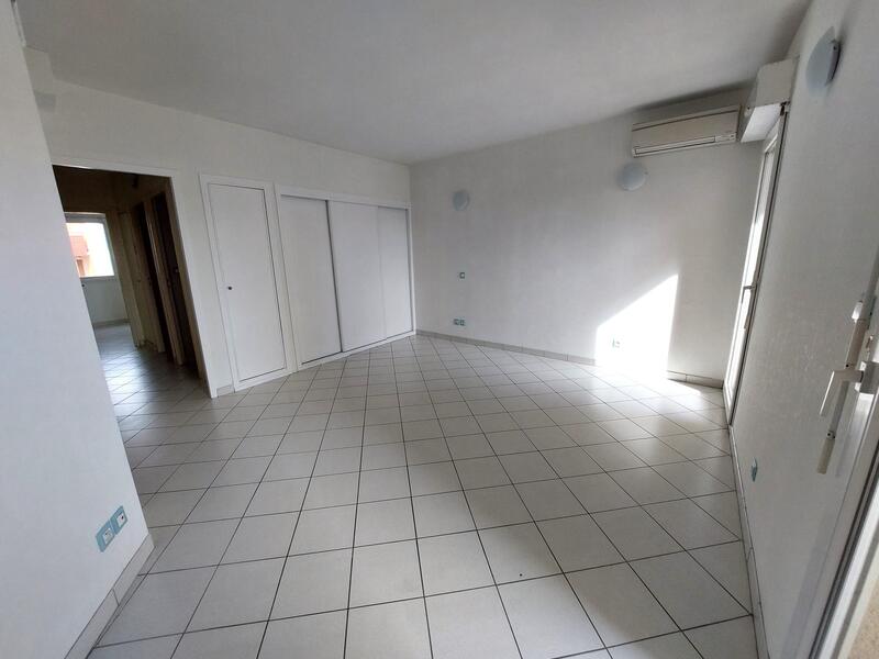 Appartement - 84 m² - 3 pièces