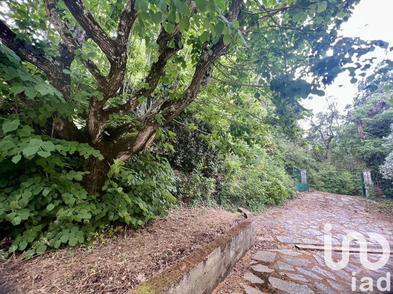 Maison - 220 m² - 9 pièces