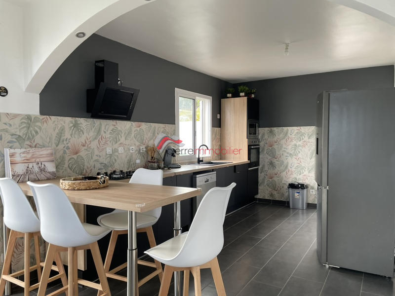 Maison - 107 m² - 5 pièces