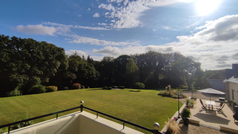 Maison - 205 m² - 8 pièces