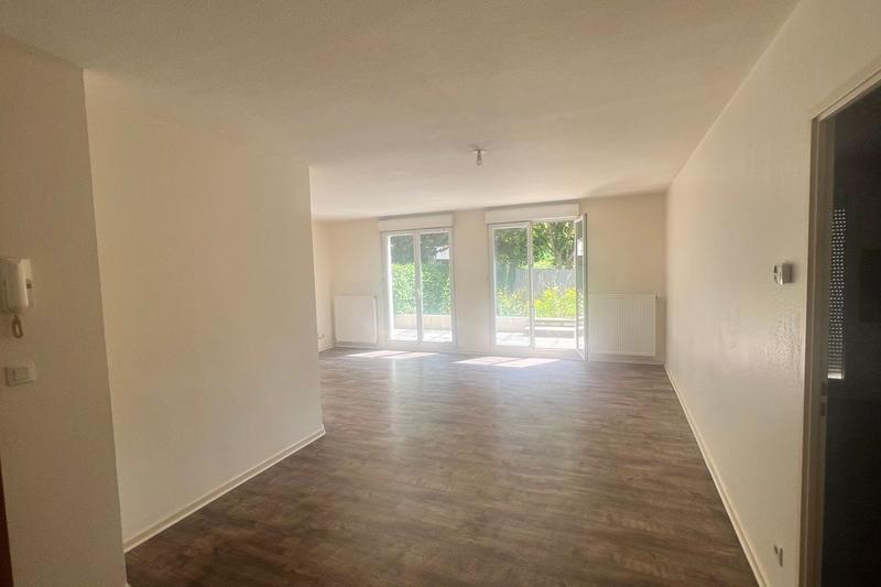 Appartement - 75 m² - 3 pièces