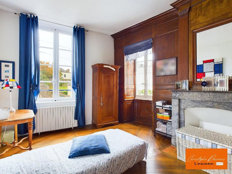 Maison - 105 m² - 7 pièces