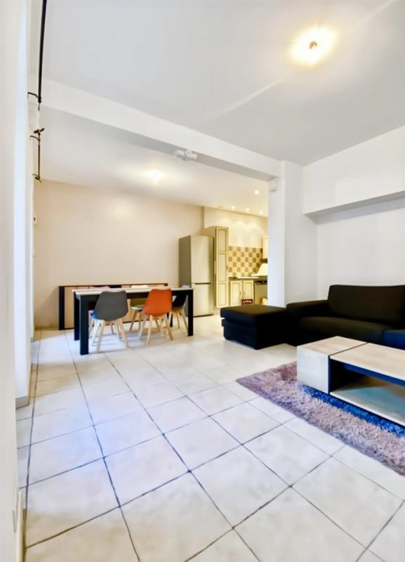 Maison de ville - 88 m² - 6 pièces