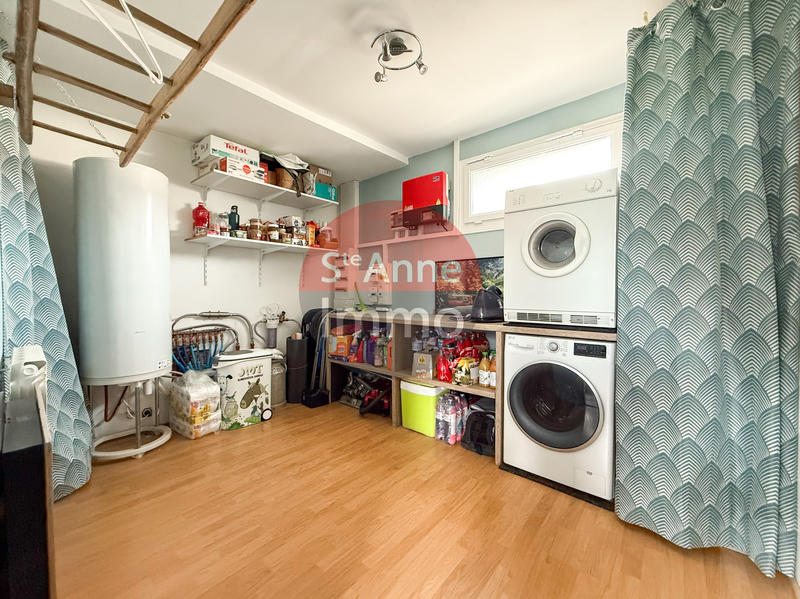 Maison - 192 m² - 6 pièces