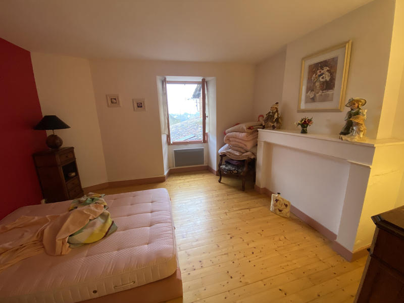 Maison - 320 m² - 11 pièces