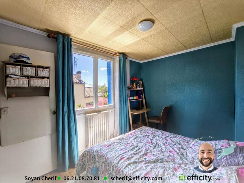 Maison - 99 m² - 5 pièces