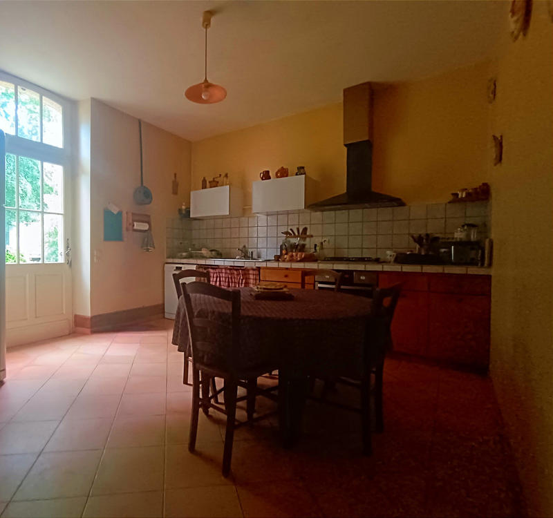 Maison - 170 m² - 6 pièces