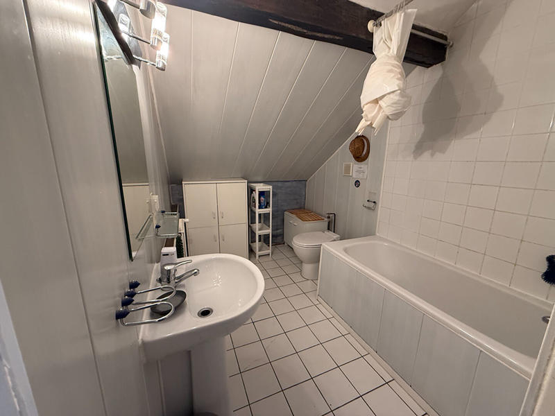 Appartement - 90 m² - 4 pièces