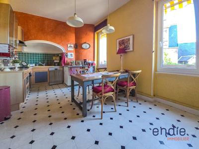 Duplex - 159 m² - 6 pièces