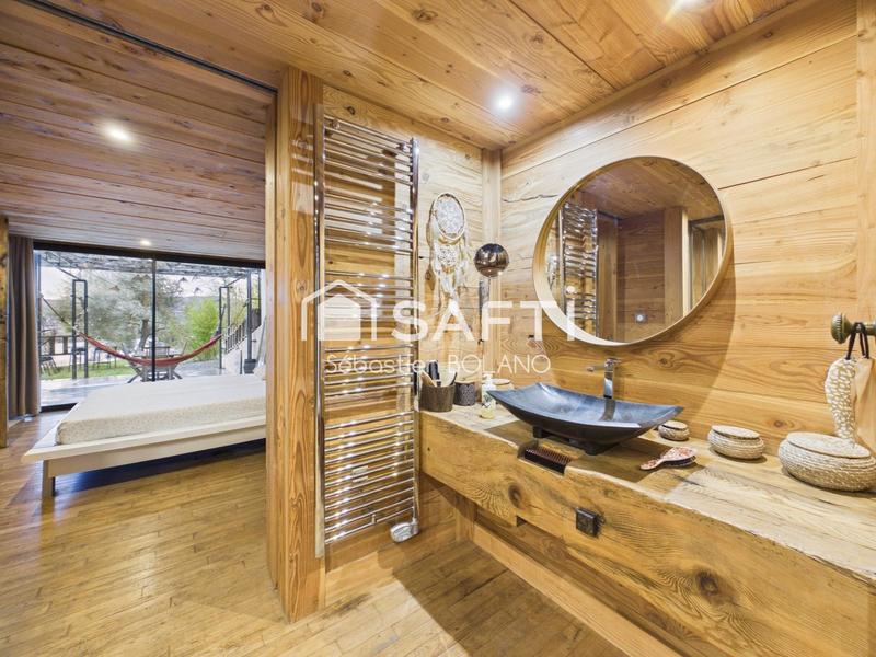 Maison - 231 m² - 5 pièces