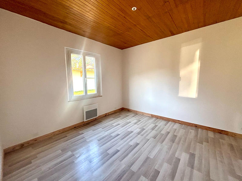 Maison - 110 m² - 4 pièces