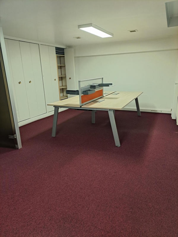 Local commercial - 99 m² - 5 pièces