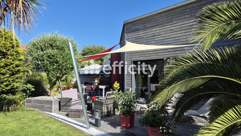 Maison - 120 m² - 5 pièces