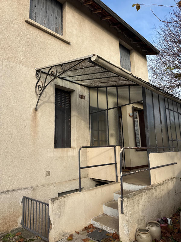 Maison - 152 m² - 8 pièces