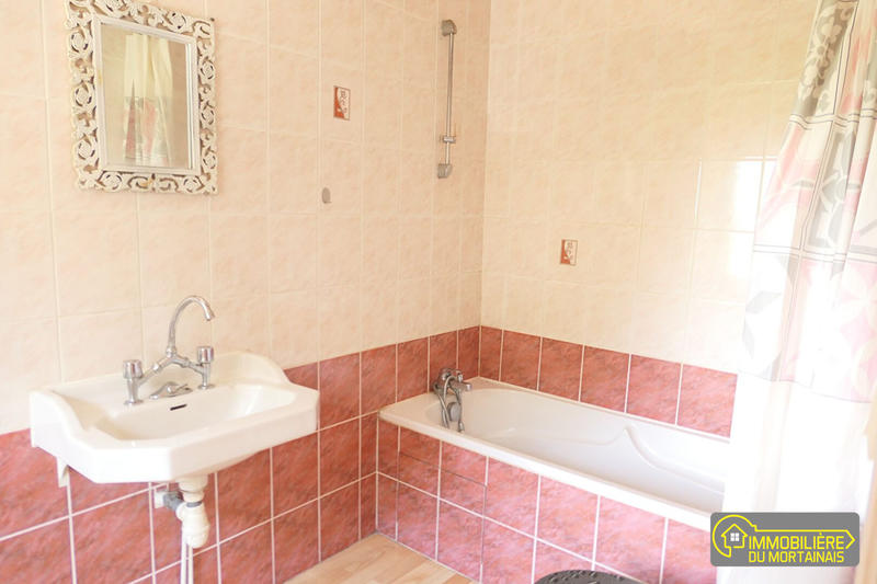 Maison - 105 m² - 5 pièces