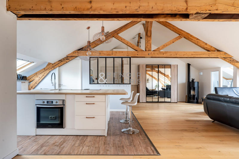 Appartement - 129 m² - 4 pièces