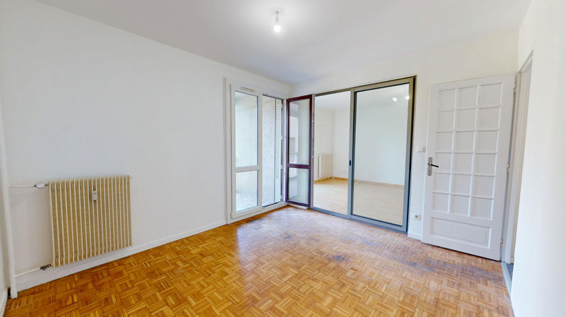Appartement - 100 m² - 4 pièces