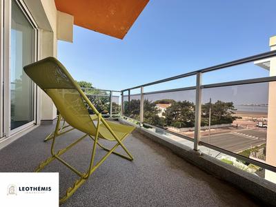 Appartement - 70 m² - 4 pièces