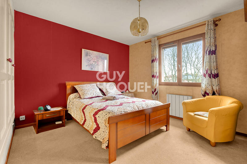 Maison - 110 m² - 5 pièces