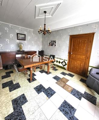 Maison - 100 m² - 5 pièces