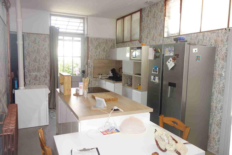 Maison - 194 m² - 7 pièces