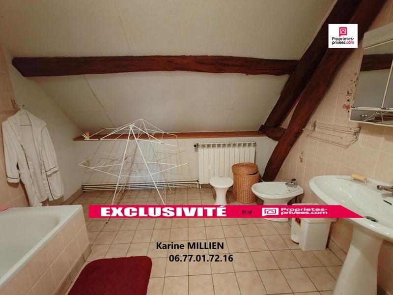 Maison - 318 m² - 12 pièces