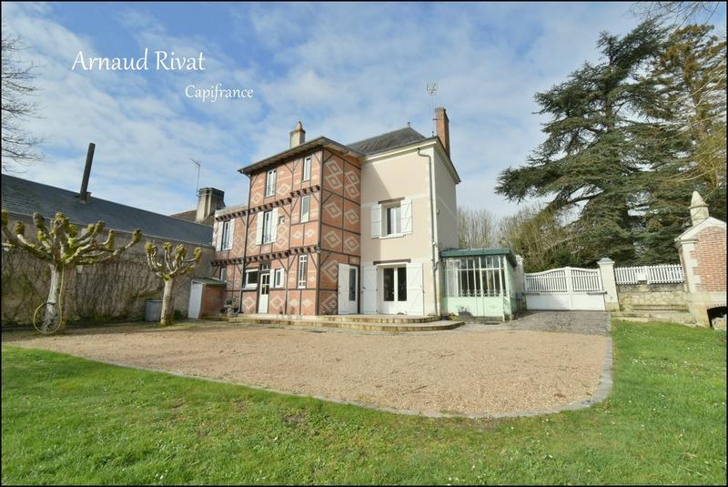 Maison - 205 m² - 6 pièces