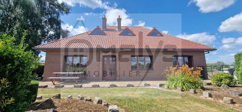 Maison - 115 m² - 6 pièces